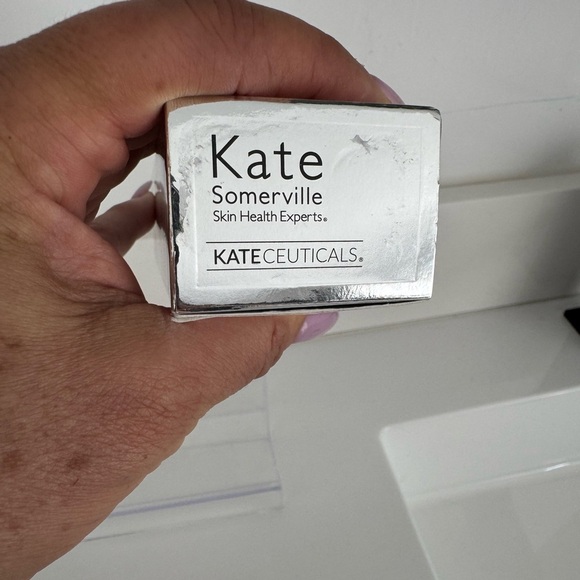 Kate Somerville Resurfacing Overnight Peel Brand New In Box - Picture 5 of 10